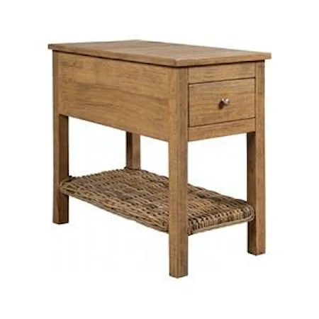 Casual accent Table with Woven Shelf
